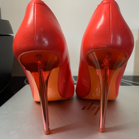 ALDO - Picture 5 of 10